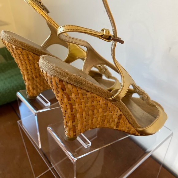 Prada gold wedge sandals - Picture 9 of 9